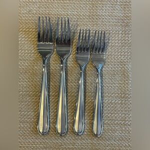 Dylan (Stainless) by ONEIDA SILVER Forks (4)